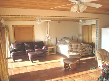 Las Cruces B and B Zia Room